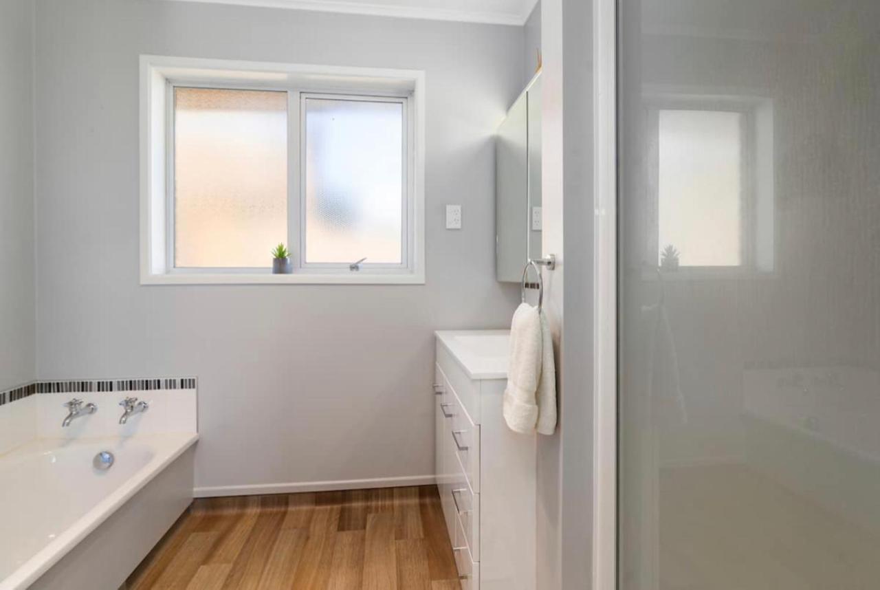 רוטורואה Spacious Utuhina Holiday House מראה חיצוני תמונה
